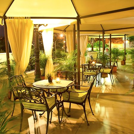 Hotel Cosmos Cali Bagian luar foto