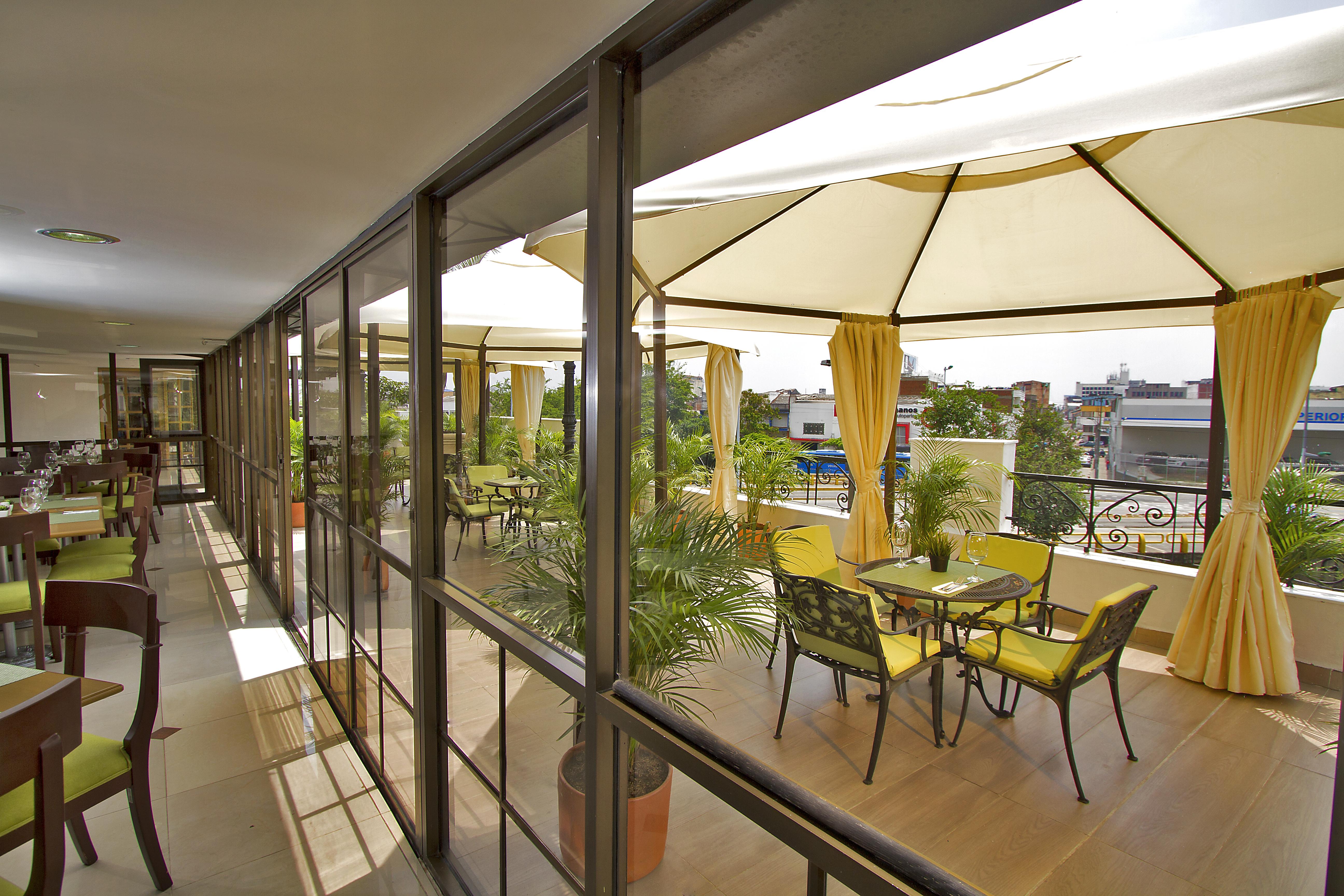 Hotel Cosmos Cali Bagian luar foto