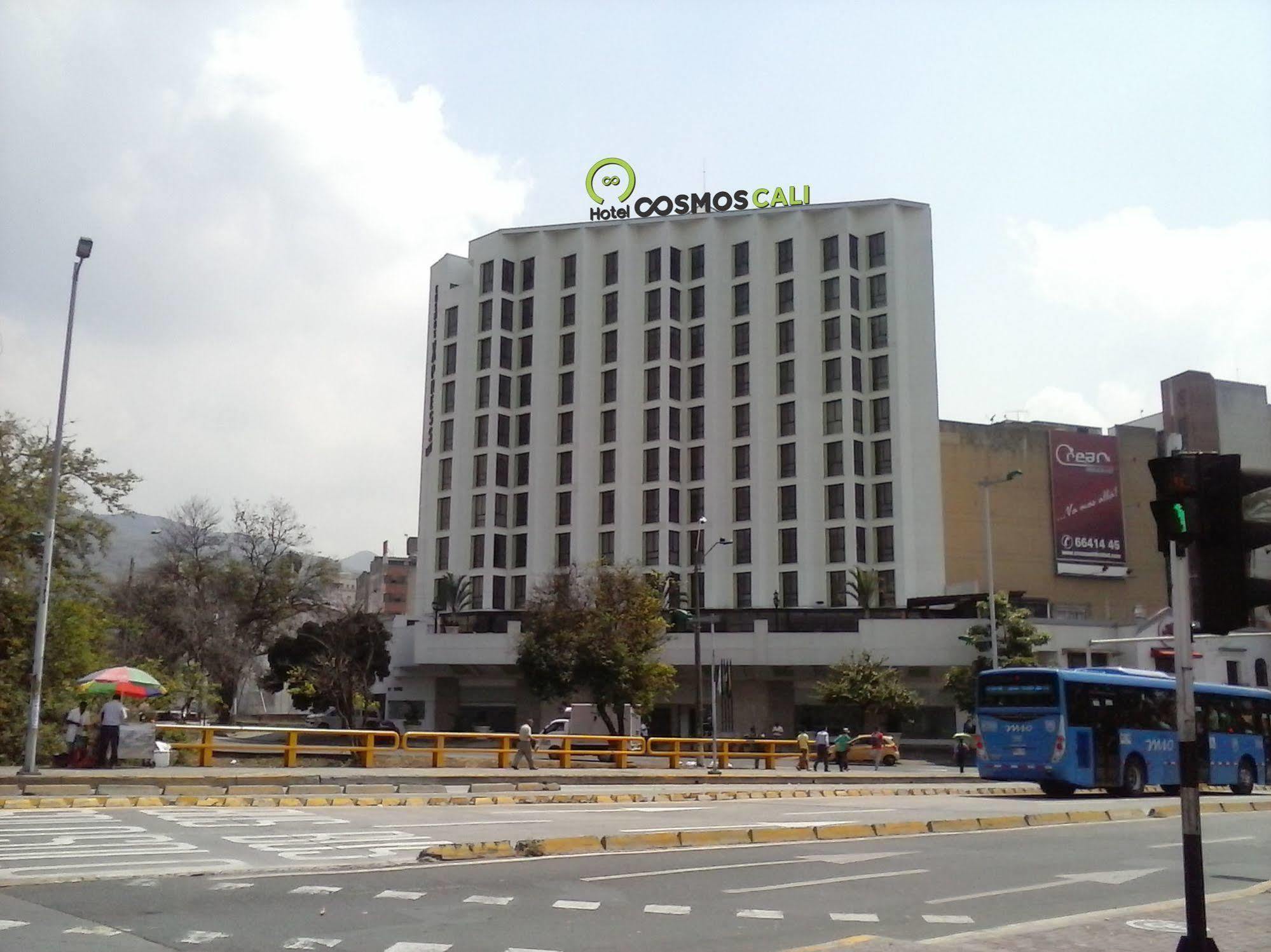 Hotel Cosmos Cali Bagian luar foto